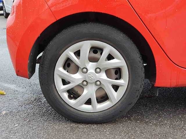 Hyundai i10 1.0 SE 5dr