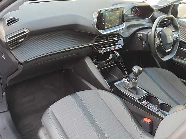 Peugeot 208 1.2 PureTech 100 Allure 5dr Black