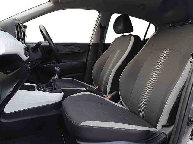 Hyundai i10 1.0 MPi Premium 5dr