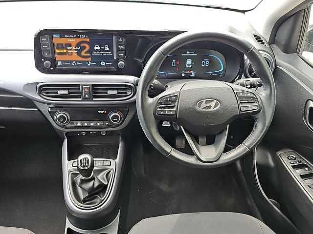 Hyundai i10 1.0 MPi Premium 5dr