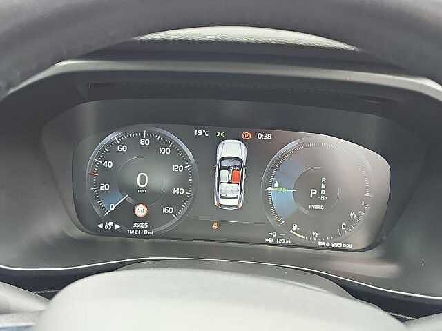 Volvo XC40 1.5 T5 Recharge PHEV Inscription Pro 5dr Auto White