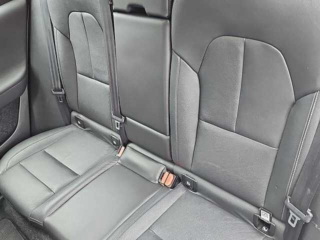 Volvo XC40 1.5 T5 Recharge PHEV Inscription Pro 5dr Auto White