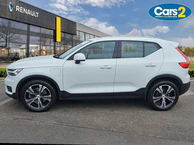 Volvo XC40 1.5 T5 Recharge PHEV Inscription Pro 5dr Auto White